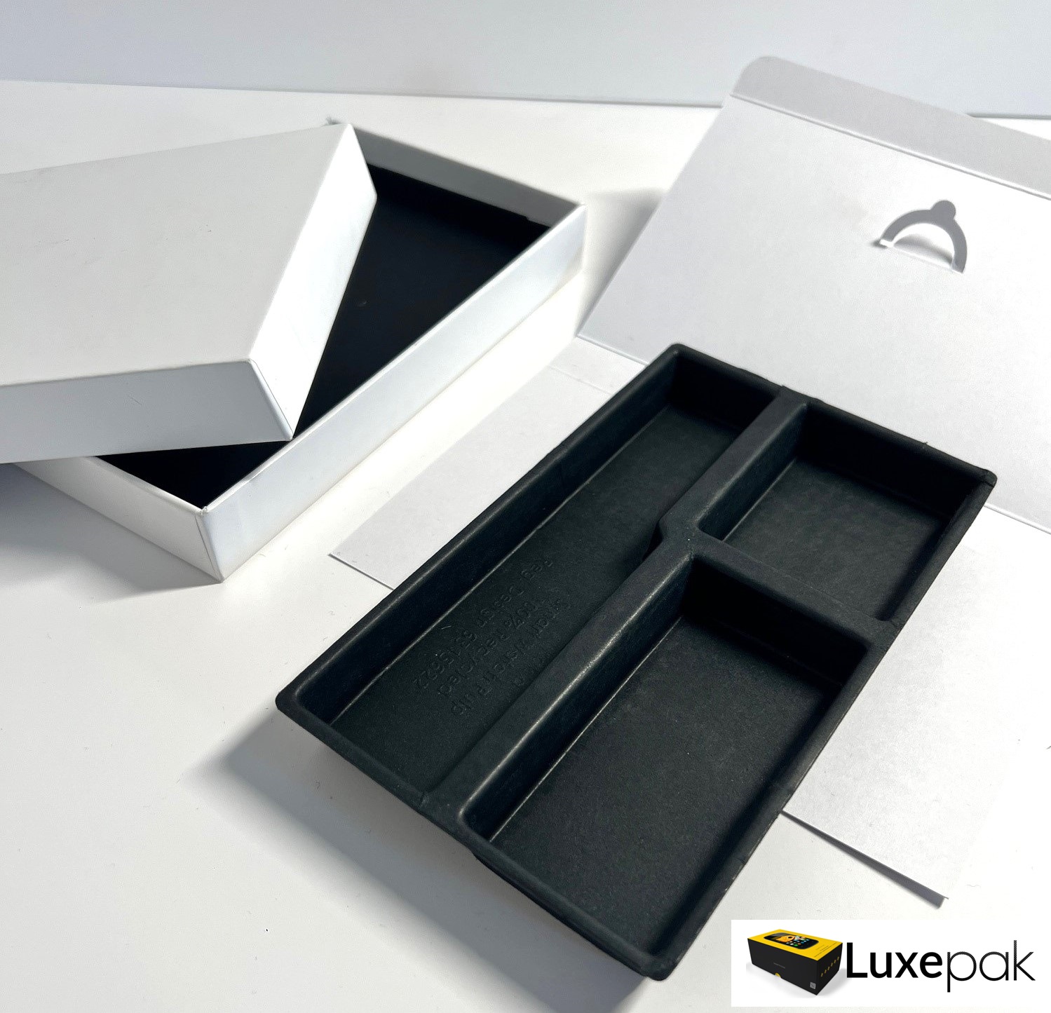 LuxePak_Smart_Watch_Retail_Box_Set